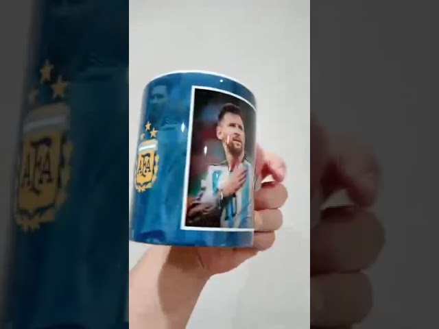 Vídeo relacionado con Anak Anak Tazas desayuno Futbol - Taza personalizada con caricatura y nombre - Tazas originales para regalar fanáticos futbol - Taza de futbol Español - Tazas de cafe 350 ML - Regalos (Osasuna)