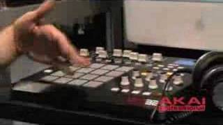 Video thumbnail for AKAI MPD32 from NAMM by Griffin Avid
