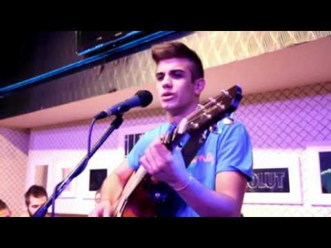 duskoli nyxta  ellinikh vradia@enzzo de cuba   4 July b