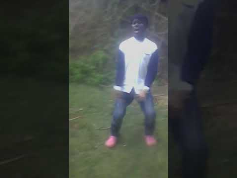 Danny.  Kei singing alkiba "kadogo"