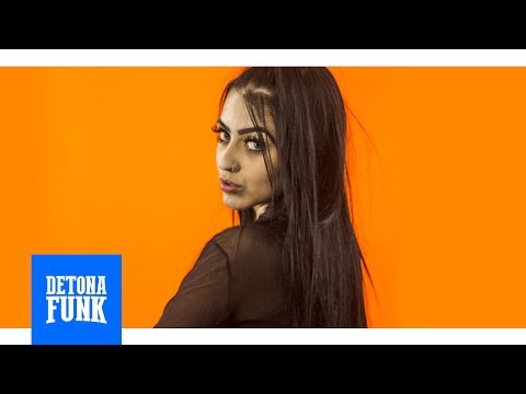 MC Mirella - Não Perdi eu Me Livrei (Web Lyric Oficial)