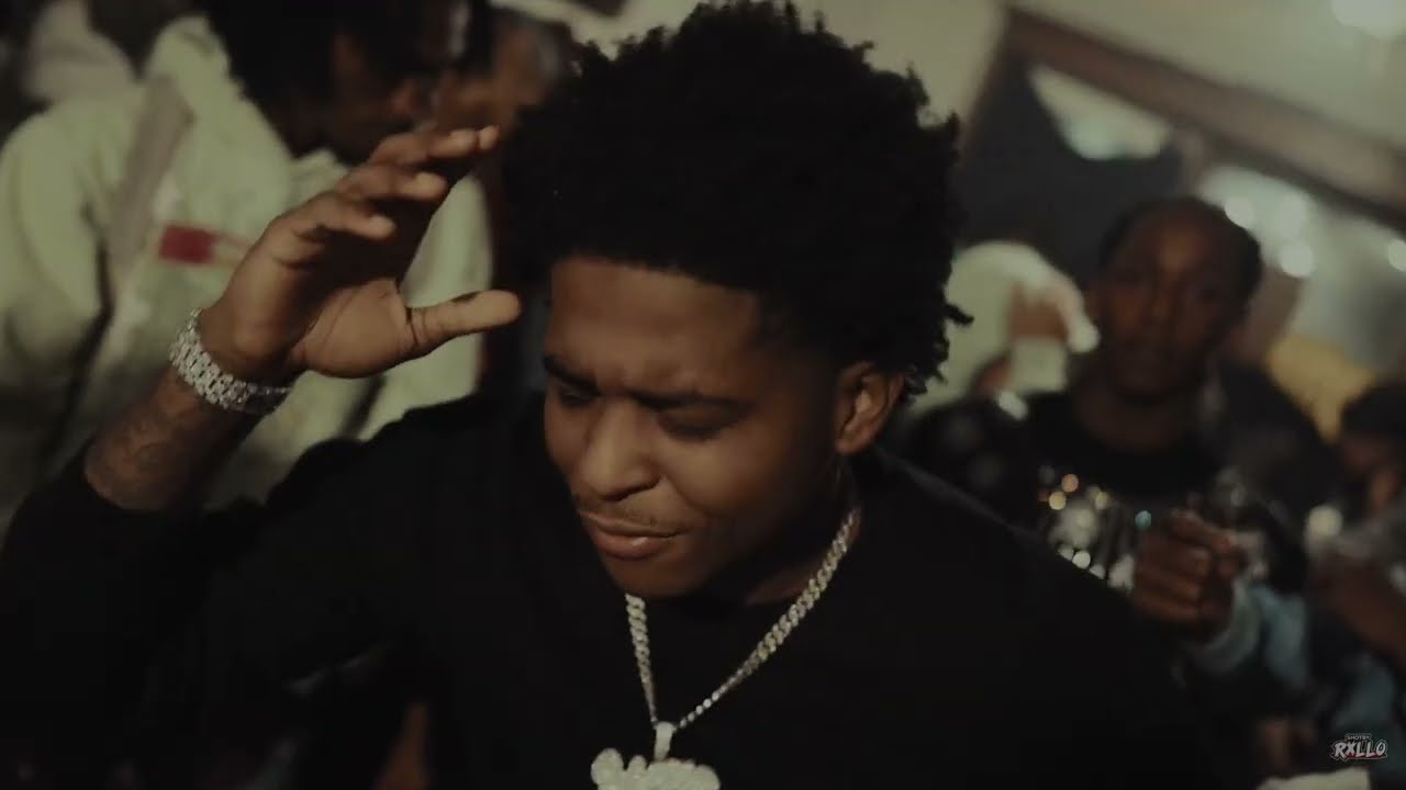 YFG Fatso - Dawg Baby (Official Music Video) [Shot by ‪@Rxllo]