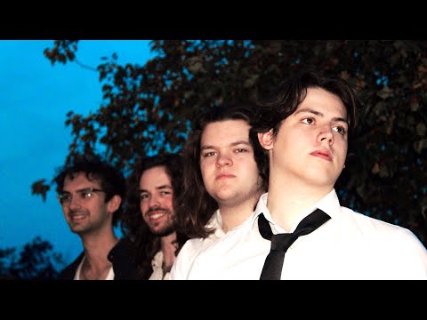 Streetlights - Feed the Mammoth