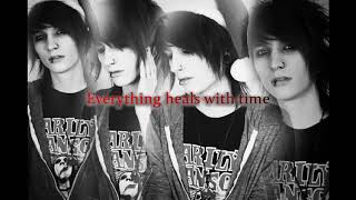 Johnnie Guilbert - This Christmas Day (lyrics)