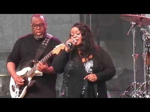 'Ms.' Maysa - "Deep Waters" Medley (LIVE)