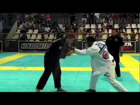 Saulo Ribeiro - IBJJF Master and Senior 2012 - Black Master