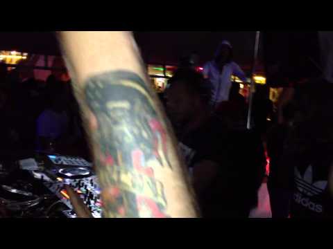 KaZantip, Smash Hi-Fi @ UFO (Mashup Eric Prydz - Pjanoo \ The Prodigy - No Good)