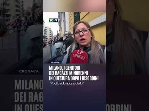Milano, i genitori dei ragazzi minorenni in questura dopo i disordini: 