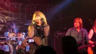 Black &#39;N Blue - Without Love (Count&#39;s Vamp&#39;d in Las Vegas, NV 11/16/2013)