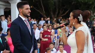 Cantando en la boda al novio. Gloria a ti. Rosario Flores.