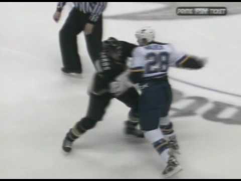 Matt Walker vs George Parros Jan 16, 2007