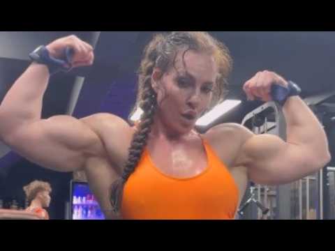 Professional fitness girls showing off their biceps!