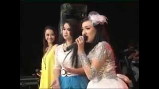 Download lagu Monata Tasikagung Rembang 2014   DOREMI   Rena & Anjar & Elsa mp3