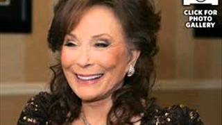 Loretta Lynn, "Don't come home a-drinkin' "