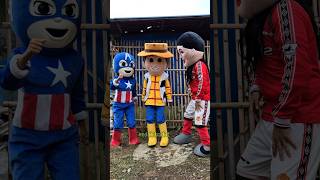 Download lagu clown for heads mp3