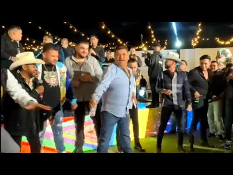 La Niña Bonita-Chuy Lizarraga-El Yaki-Max Peraza-Toño Lizarraga🔥 #chuylizarraga#banda 