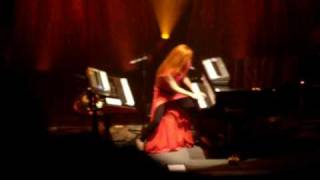 Tori Amos - Jamaica Inn - Manchester 2009