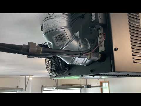 Mr. Heater Garage gas forced air heater. Big Maxx 50000 btu.