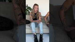 It’s always gotta be somethin’ on the road 😂 | Hell Babes