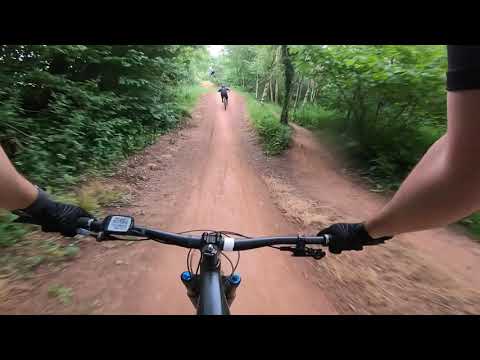 BLACK MOUNTAINS CYCLE CENTRE - MOTO - NINJA - FULL MOTO