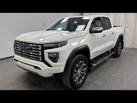 2024 GMC Canyon Crew Cab Short Box 4-Wheel Drive Denali in White for sale at Davis GMC Buick Lethbridge in Lethbridge, AB