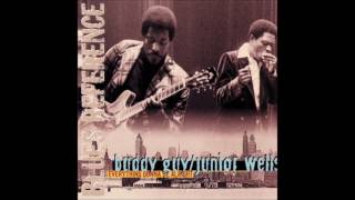 Buddy Guy Junior Wells - Messin With the Kid (Live)