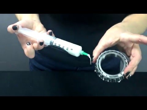 Precision Greasing Race Bearings with DAYlube