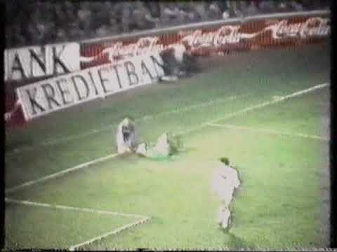 UEFA Cup-1984/1985. RSC Anderlecht - Real Madrid. Full Match (part 2 of 5).