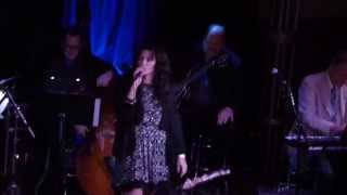 Mandy Barnett, Let The Tear Drops Fall