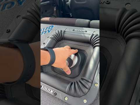 Is the L7X a Stiff Subwoofer?