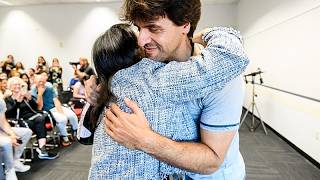 El momento en que un científico de EE.UU. cuenta a sus hijos que ganó el Nobel de Medicina