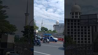 Download lagu Masjid Istiqlal Jakarta dan Gereja Katedral Jakarta Indonesia mp3