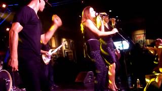 Bananarama - Move In My Direction (Hard Rock Cafe, Las Vegas NV 10/15/12)