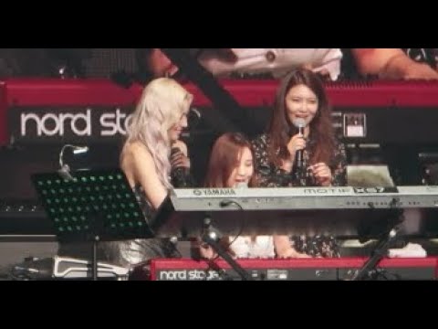Tiffany Sooyoung & Seohyun at Open Hearts Eve Concert in Seoul 190803