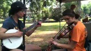 WaterBound - Maggie Mae and Moonshine jamming in Dahlonega Farmers Market