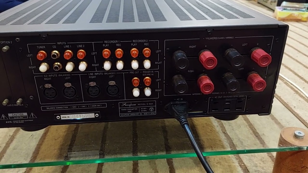 Amply accuphase E-408 đẹp mới có remoter rin LH 0974.43.43.43 ship toàn quốc