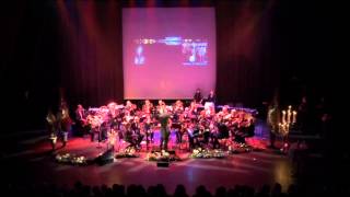 preview picture of video 'Mandal Byorkester Bojarenes Inntogsmarsj åpning Nyttårskonsert 2013'