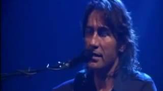 Ligabue - Sono qui per l&#39;amore (Live Teatro Verdi)
