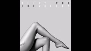 Betty Who- Beautiful (Feat. Superfruit)