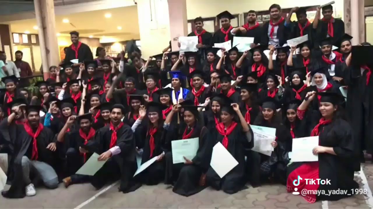 🔥 The graduation day | #Last day of college | #College life | My B.COM batch (VES education society)