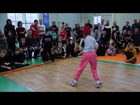 bgirl PoTaya vs Fast Freeze top16 - брейкданс чемпионат г.Королев