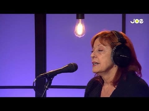 Liliane Saint Pierre - Soldiers Of Love (live bij Joe)