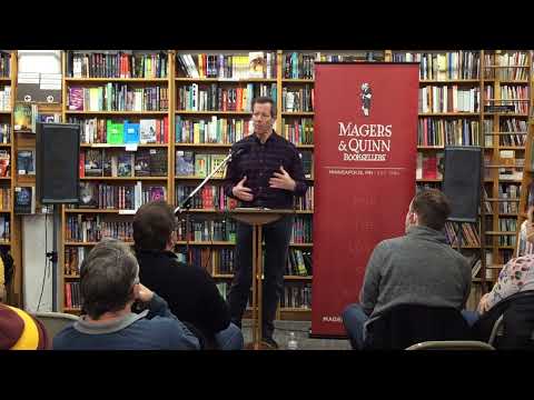 Ivan Maisel presents I Keep Trying to Catch His Eye