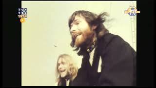 Download lagu The Cats - Be my day ( Promo On Location # 3 Best 7 Inch Singles 100 From 1974 ) mp3 Download lagu The Cats - Be my day ( Promo On Location # 3 Best 7 Inch Singles 100 From 1974 ) mp3