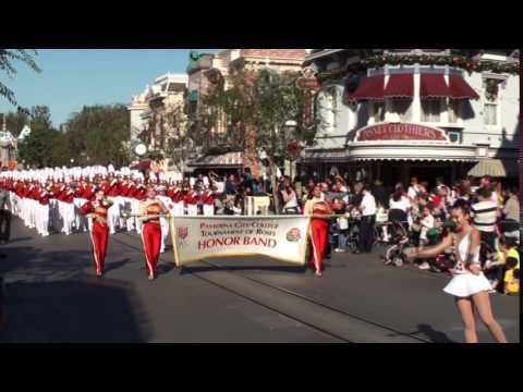 2017 PCC Tournament of Roses Herald Trumpets & Honor Band - Disneyland