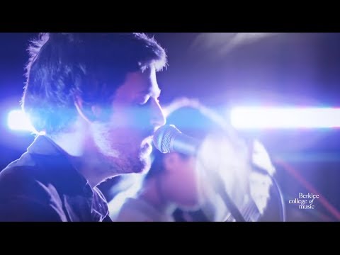 download lagu mp3 mp4 Bigfoot Wallace, download lagu Bigfoot Wallace gratis, unduh video klip Bigfoot Wallace