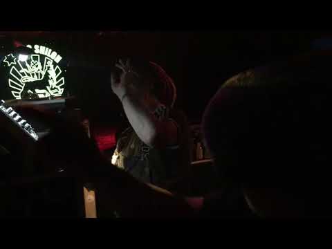 King Shiloh Soundsystem - INAAAAA THE HILLS 'feel The Groove 'pt1 (obf Dubplate) @ de helling 310519