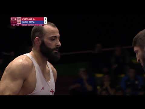 1/2 FS - 97 kg: E. ODIKADZE (GEO) v. A. SADULAEV (RUS)
