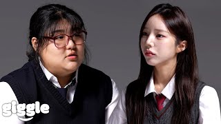 Popular girl meets Unpopular girl in school : Jiahn & Yujin Compilation