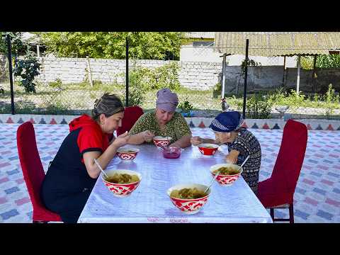 Azerbaijani Cuisine: Grandma Cooked The Best Ever Meaty and Juicy Khinkali